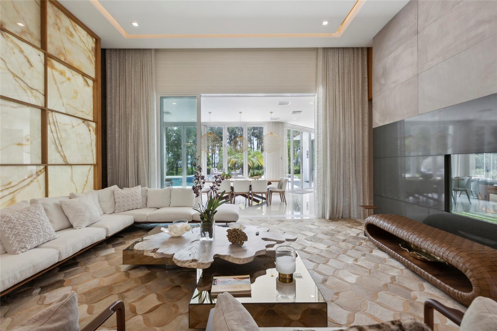 KEENES POINTE - Residential