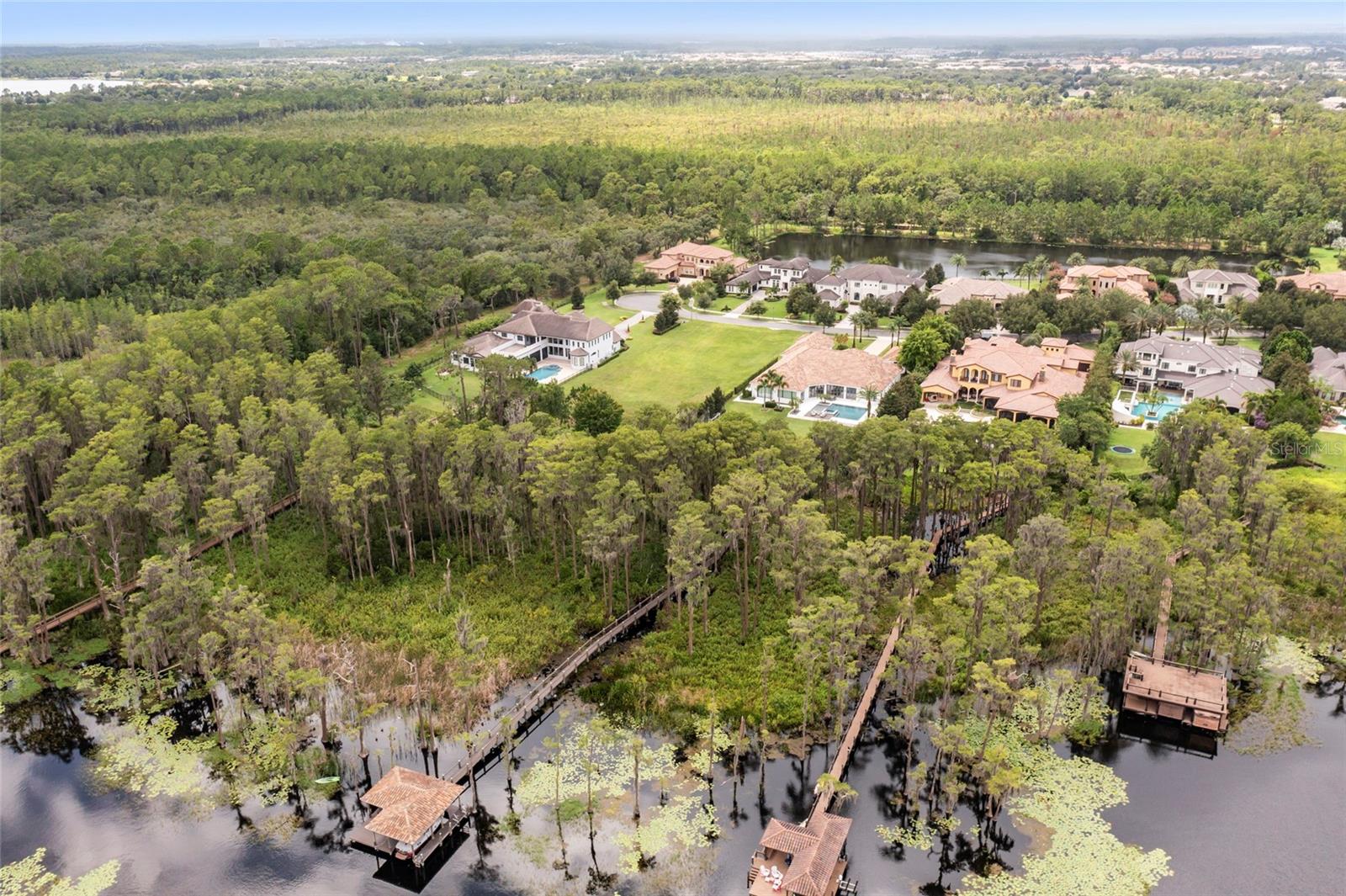 KEENES POINTE - Residential