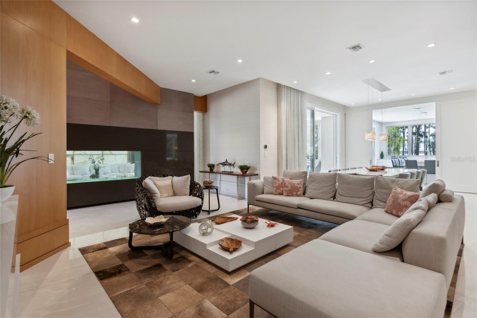 KEENES POINTE - Residential