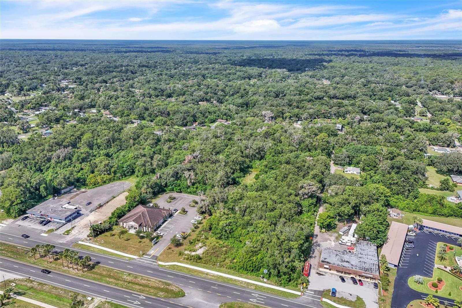 2272 N VOLUSIA AVENUE