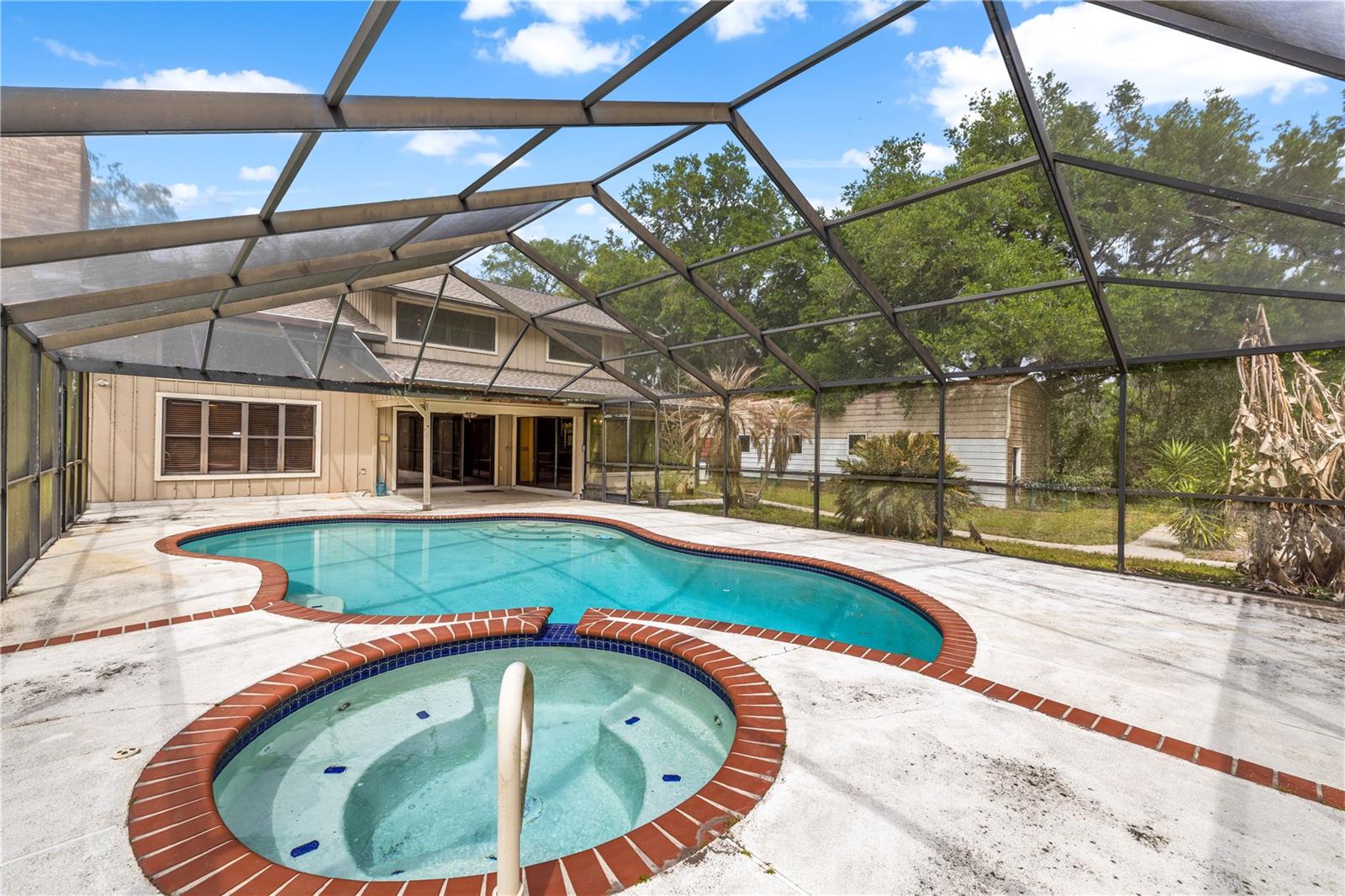 UNPLATTED - Residential