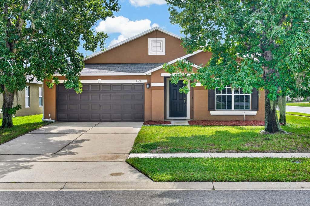 Photo of 2501 Bullion Loop, Sanford, FL 32771 (MLS # O6430930)