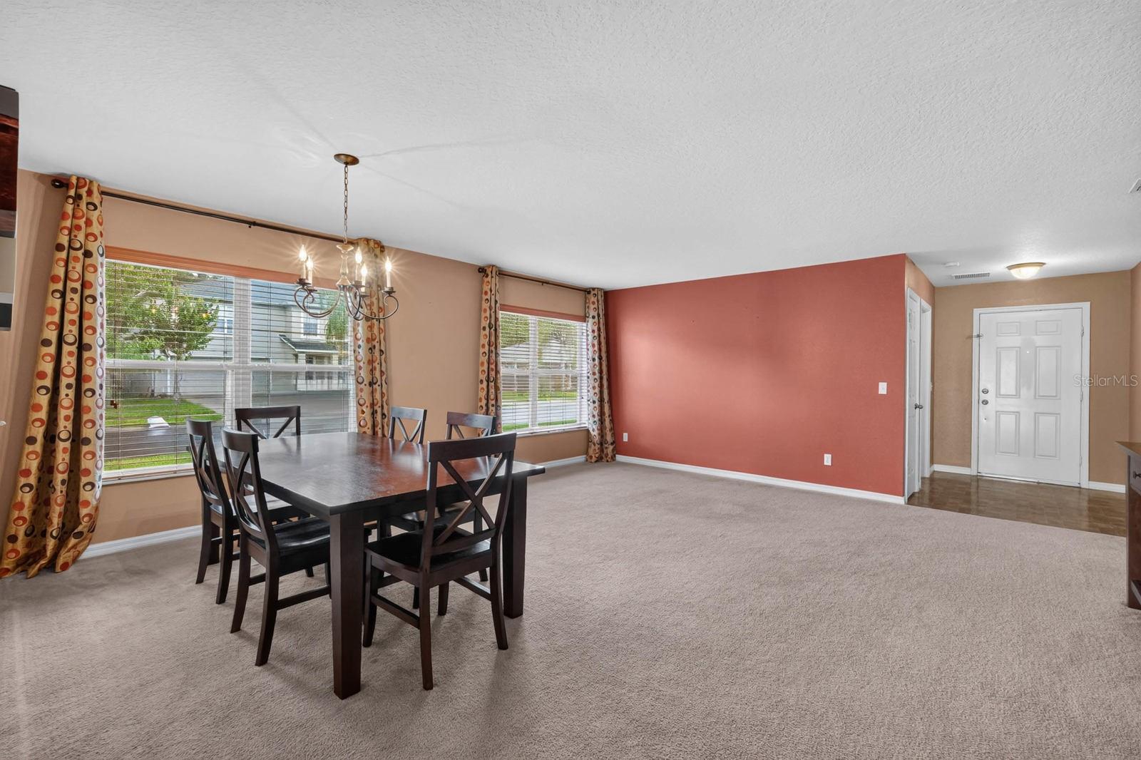 2501 BULLION LOOP