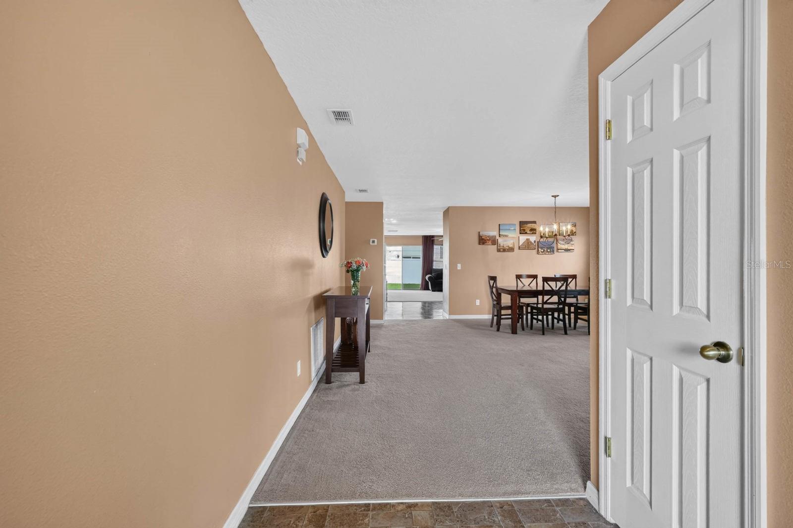 2501 BULLION LOOP