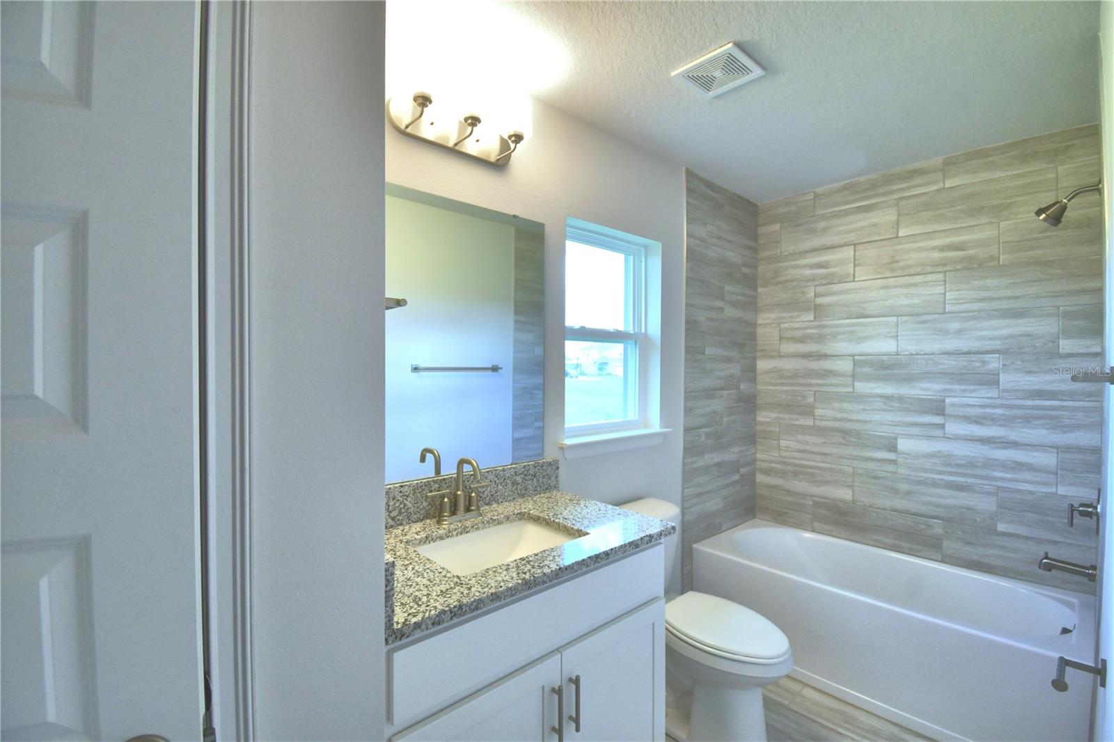 LAKE JULIANA ESTATES - Residential