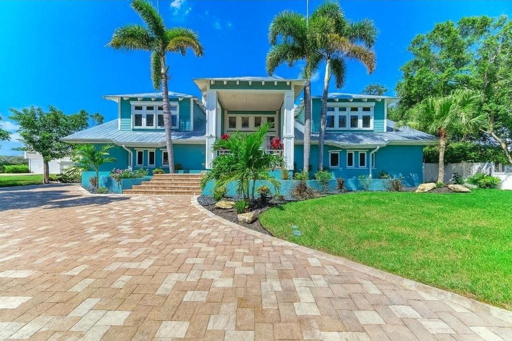 Photo of 50 Buccaneer Bend, Placida, FL 33946 (MLS # C7515314)