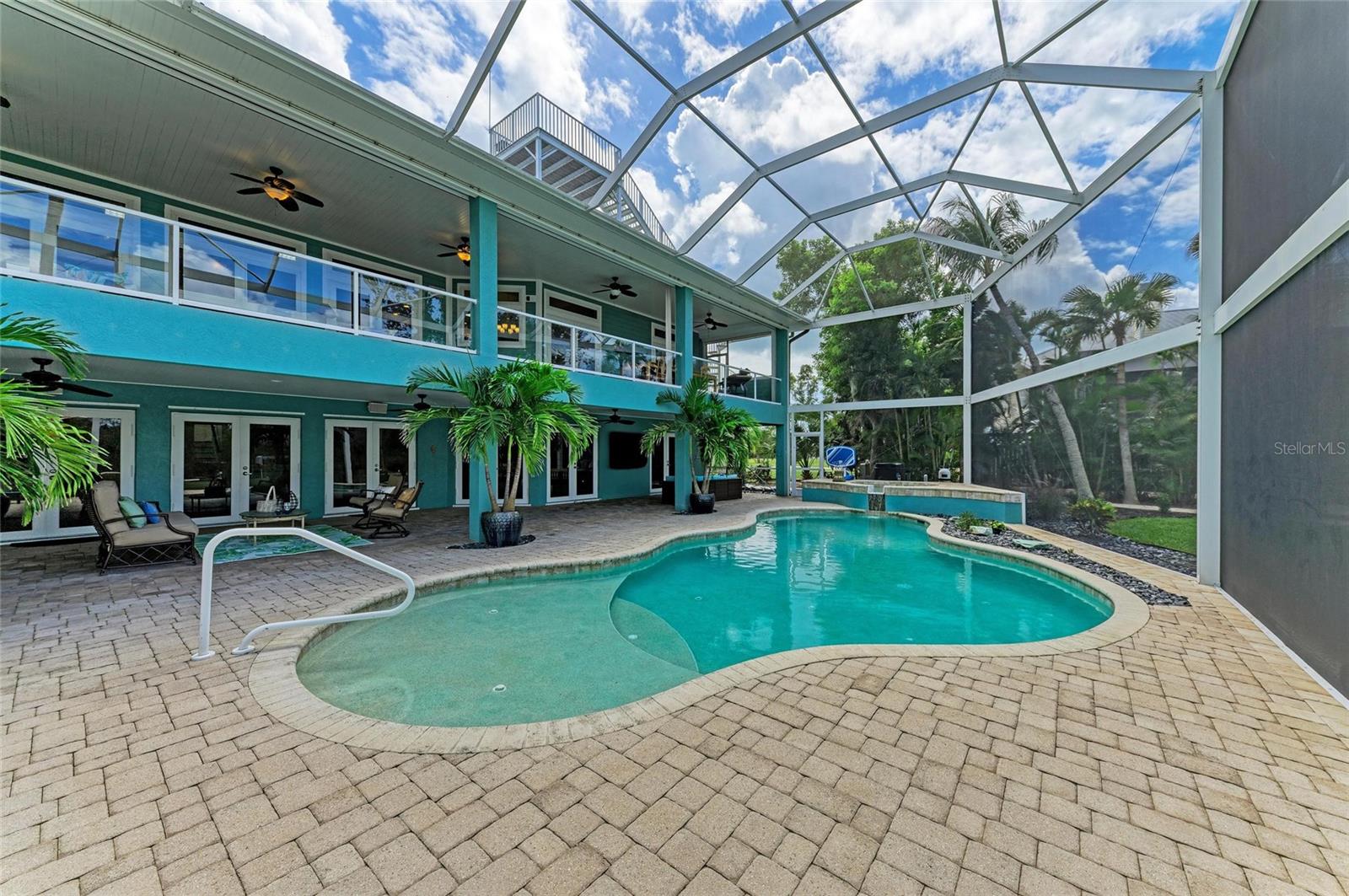 CAPE HAZE - Residential