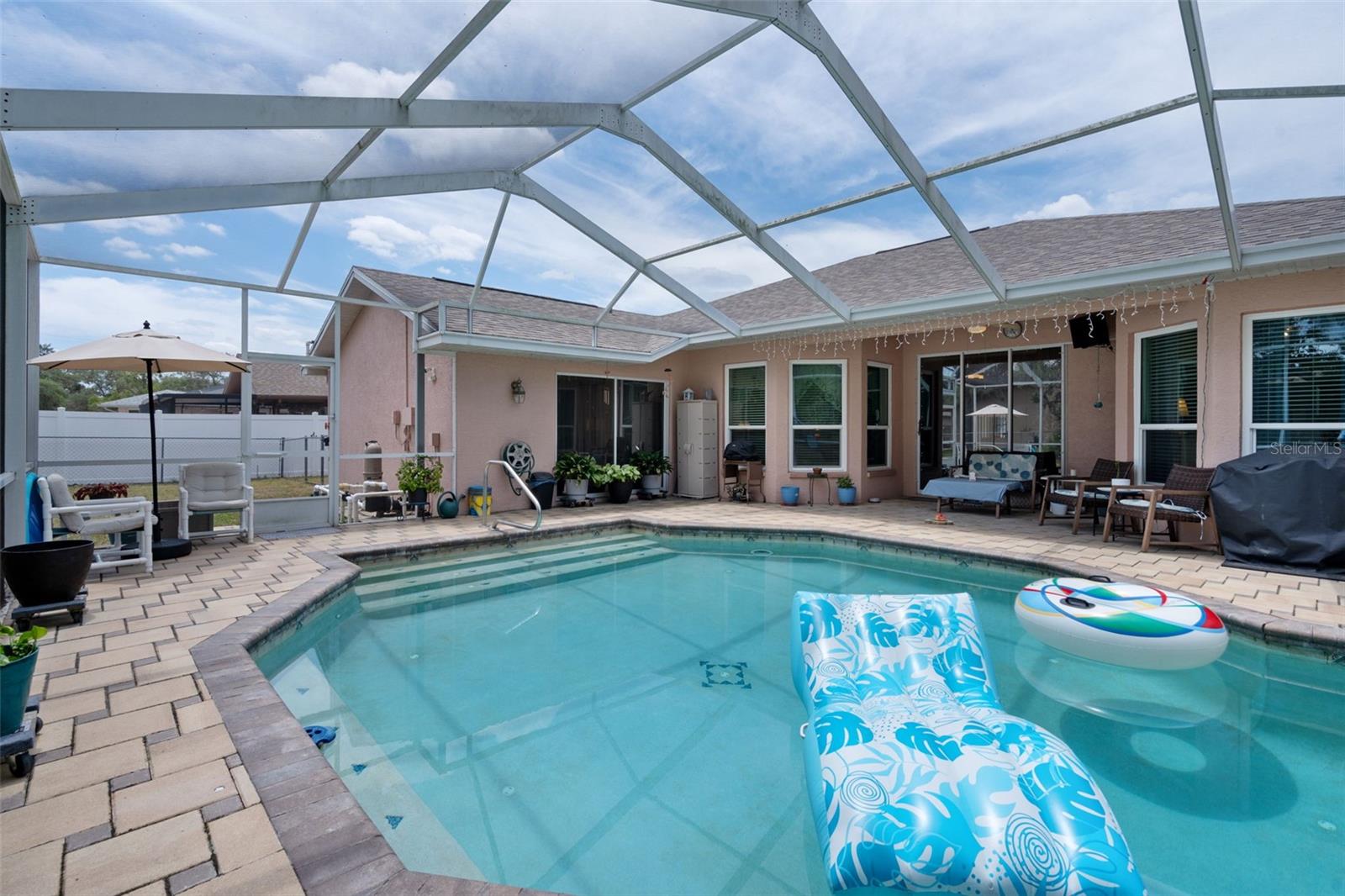 SPRING HILL - Residential