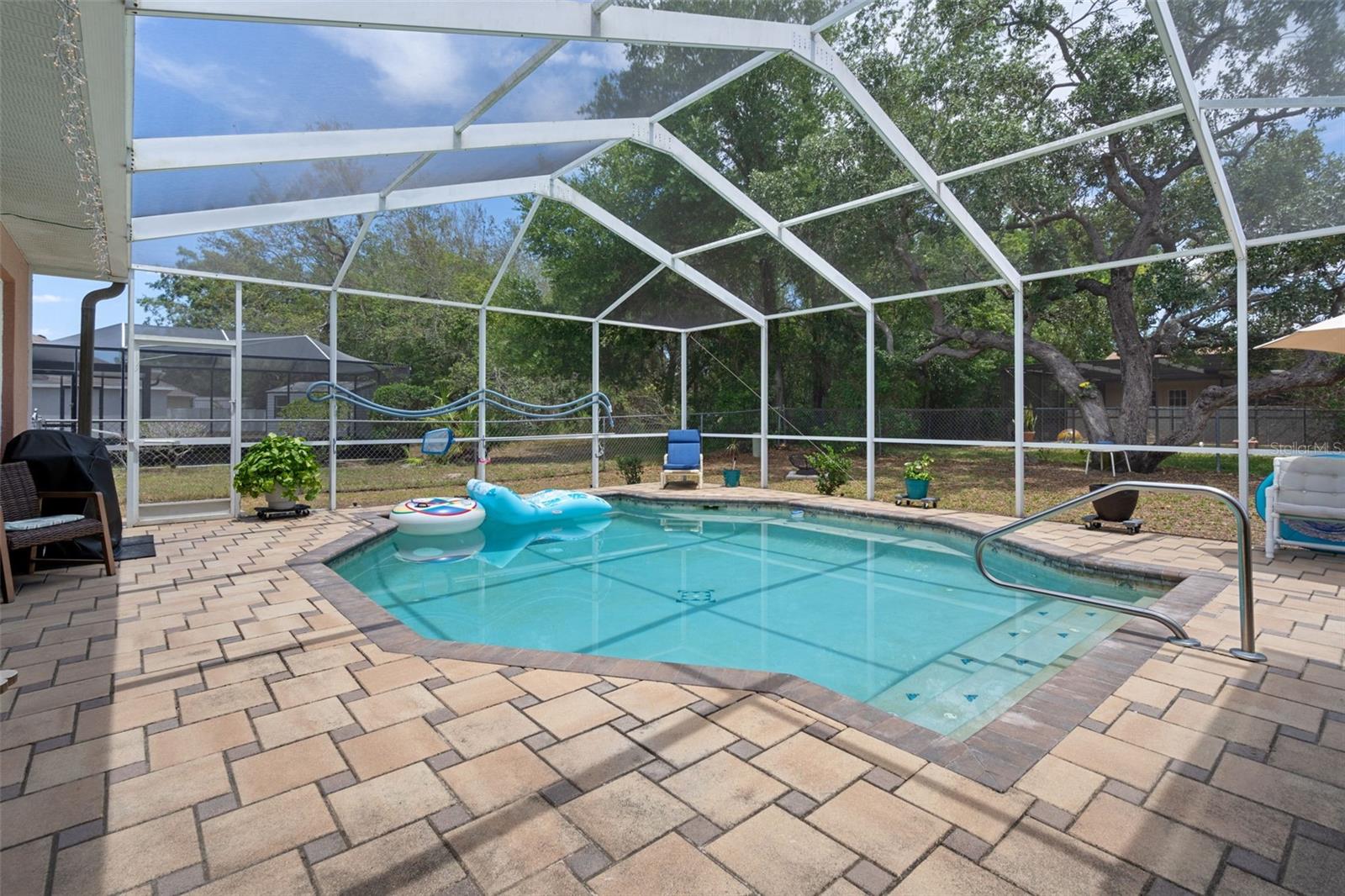 SPRING HILL - Residential