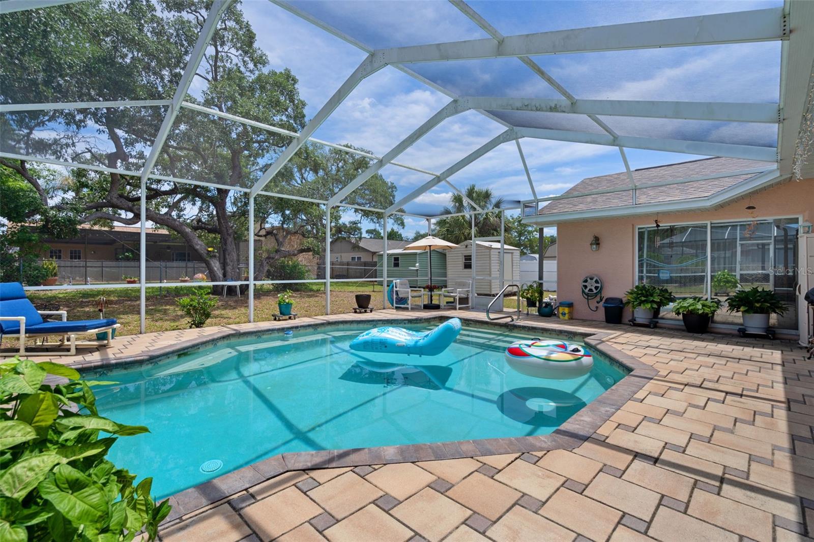 SPRING HILL - Residential