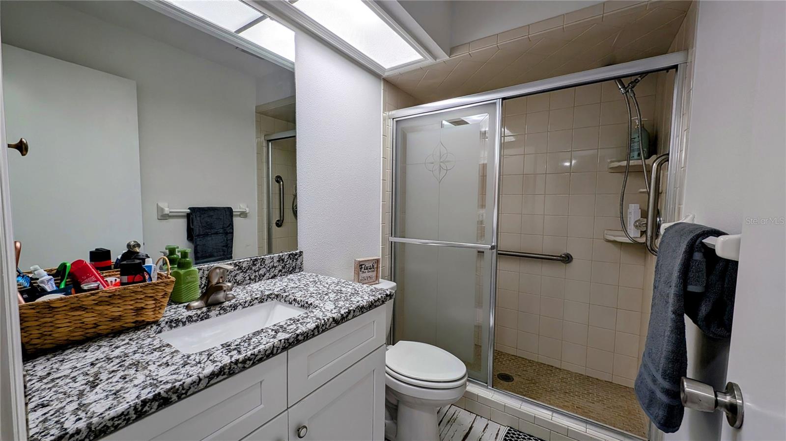 HILLCREST SUB - Residential