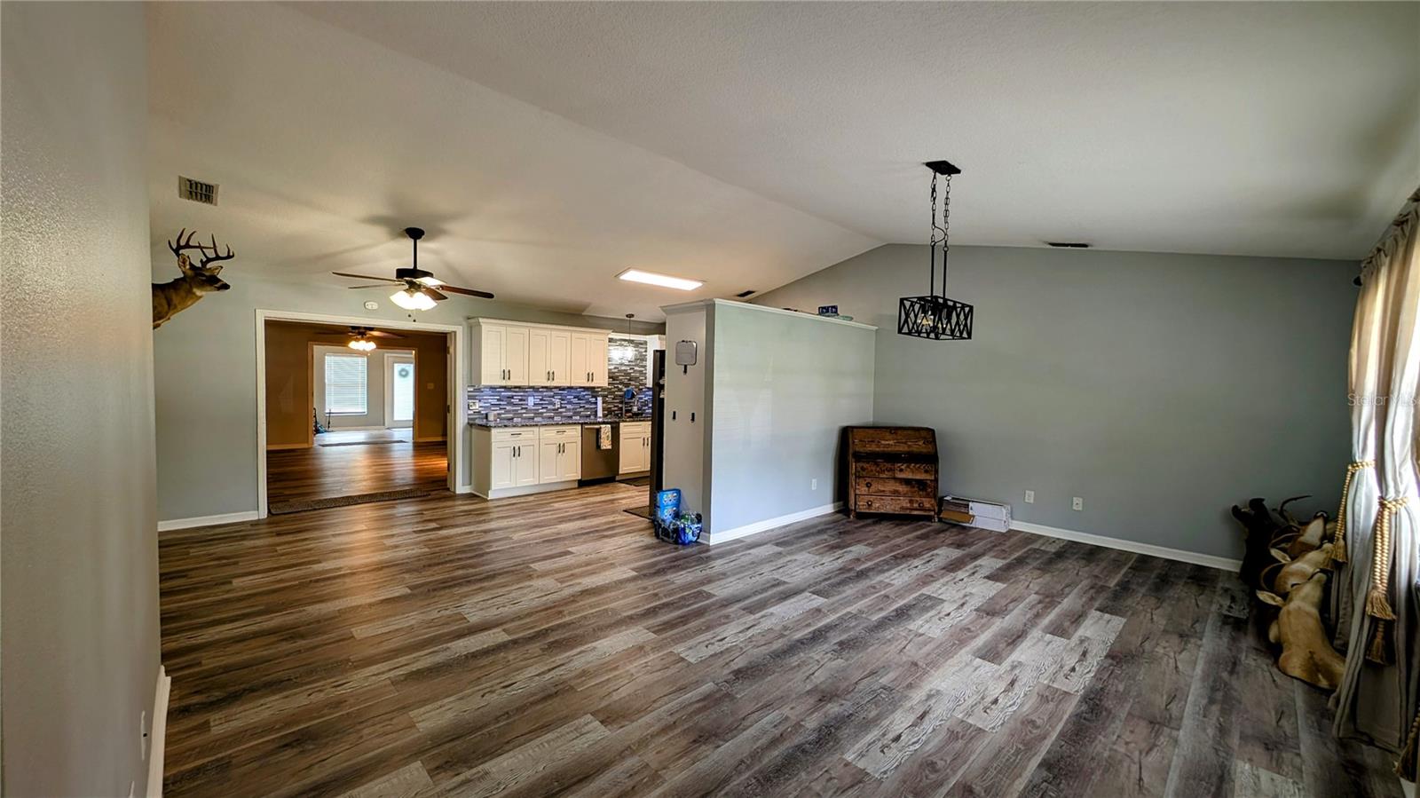 HILLCREST SUB - Residential