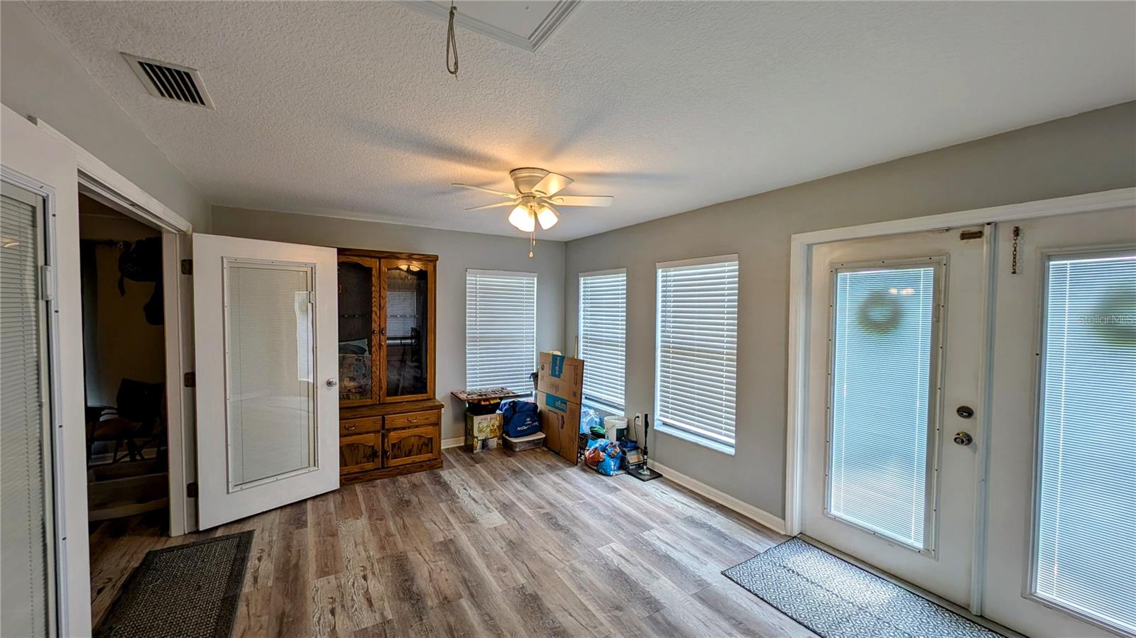 HILLCREST SUB - Residential