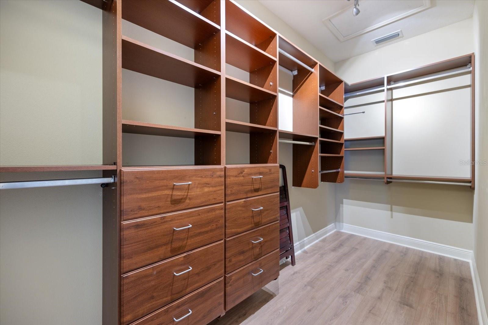 WILLOWBEND PH 4 - Residential