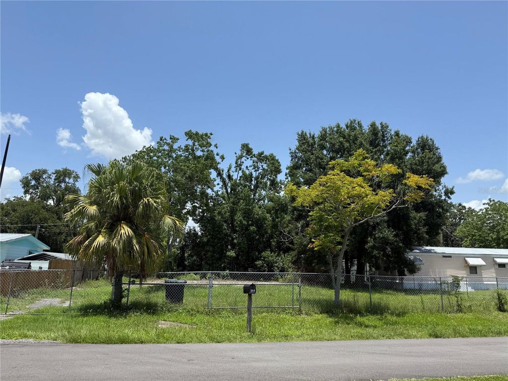 Photo of 7018 S 51st Avenue, Tampa, FL 33619 (MLS # TB8394349)