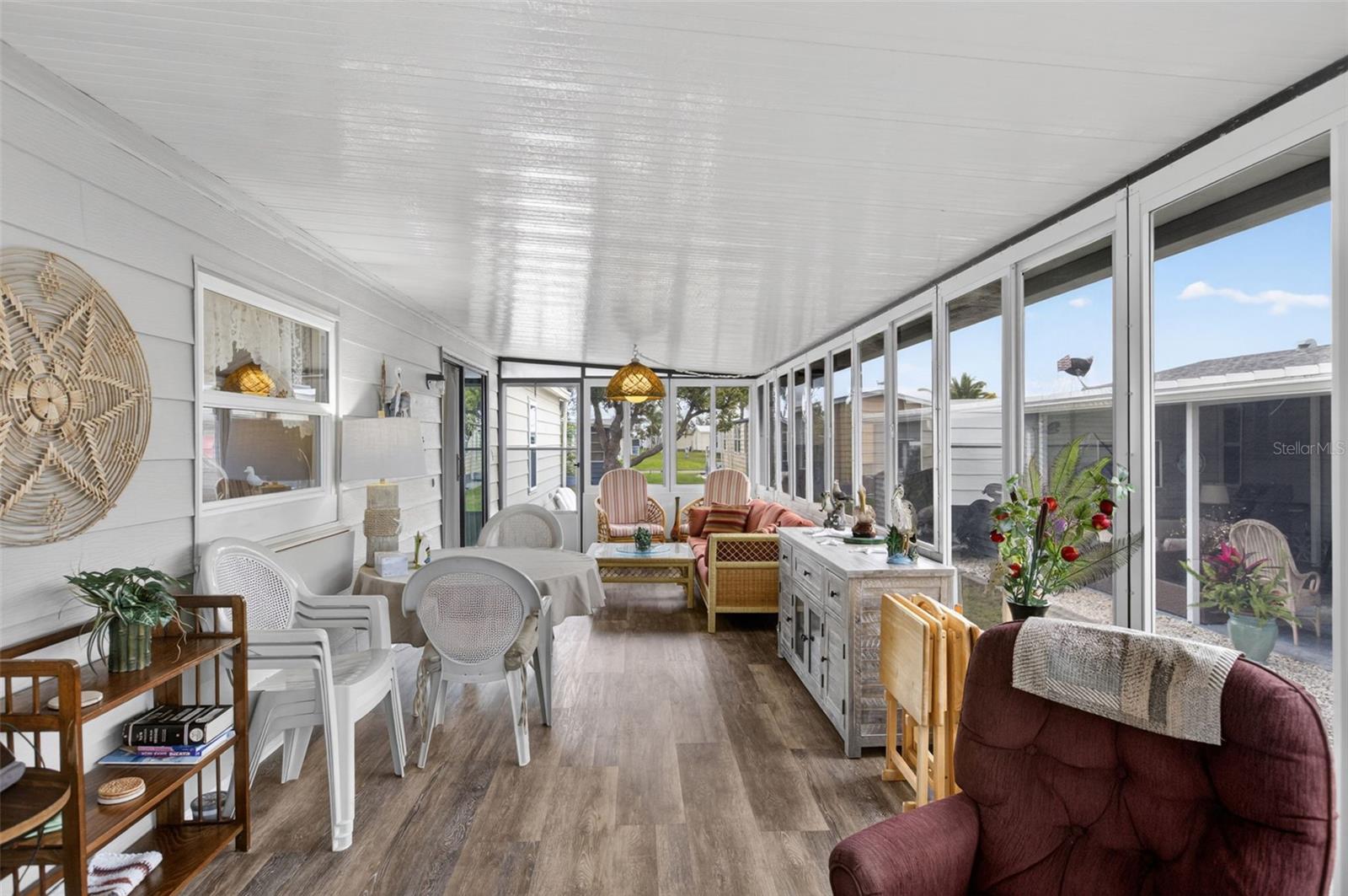 LA CASA MHP CO-OP - Residential