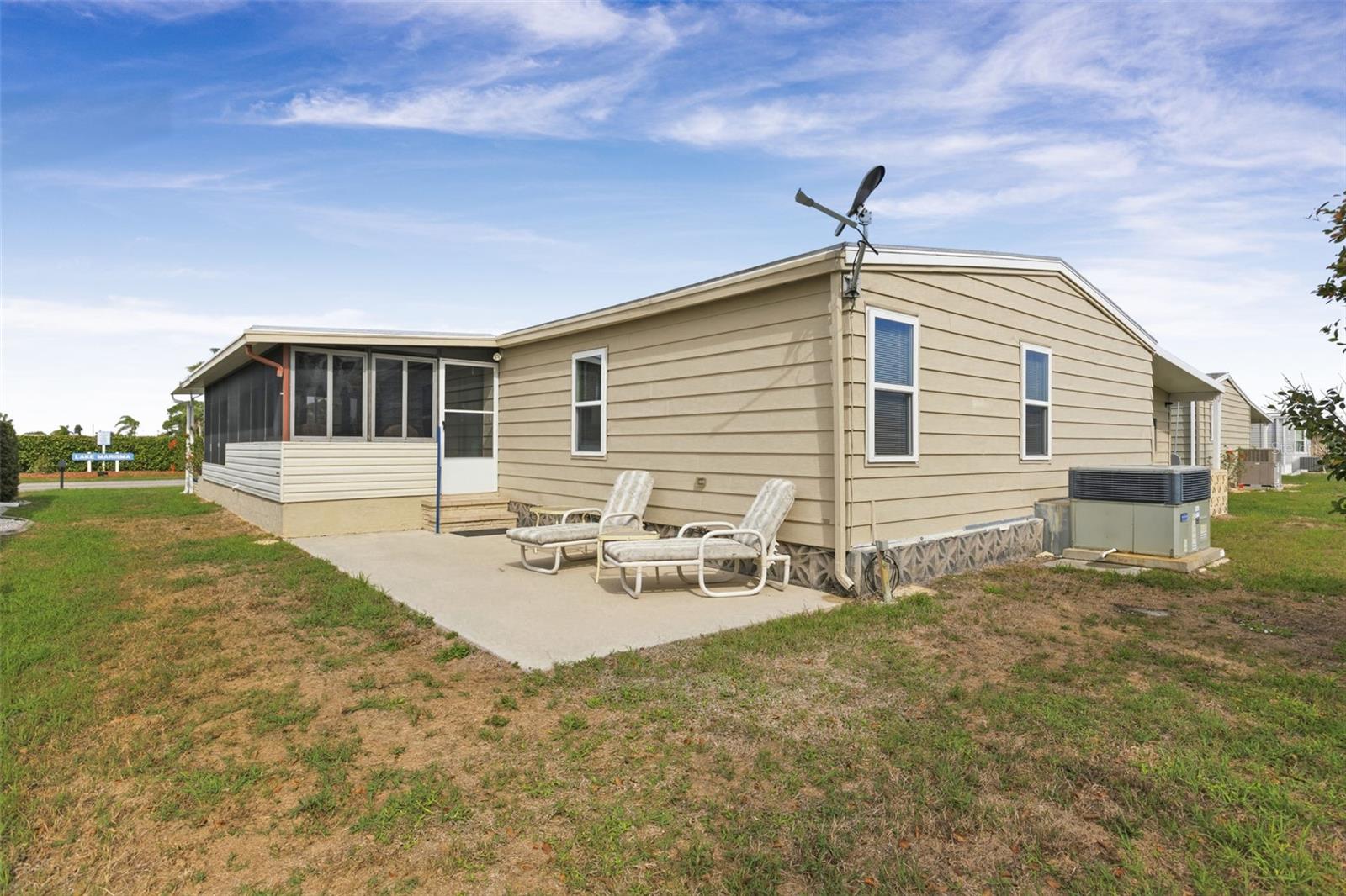 LA CASA MHP CO-OP - Residential