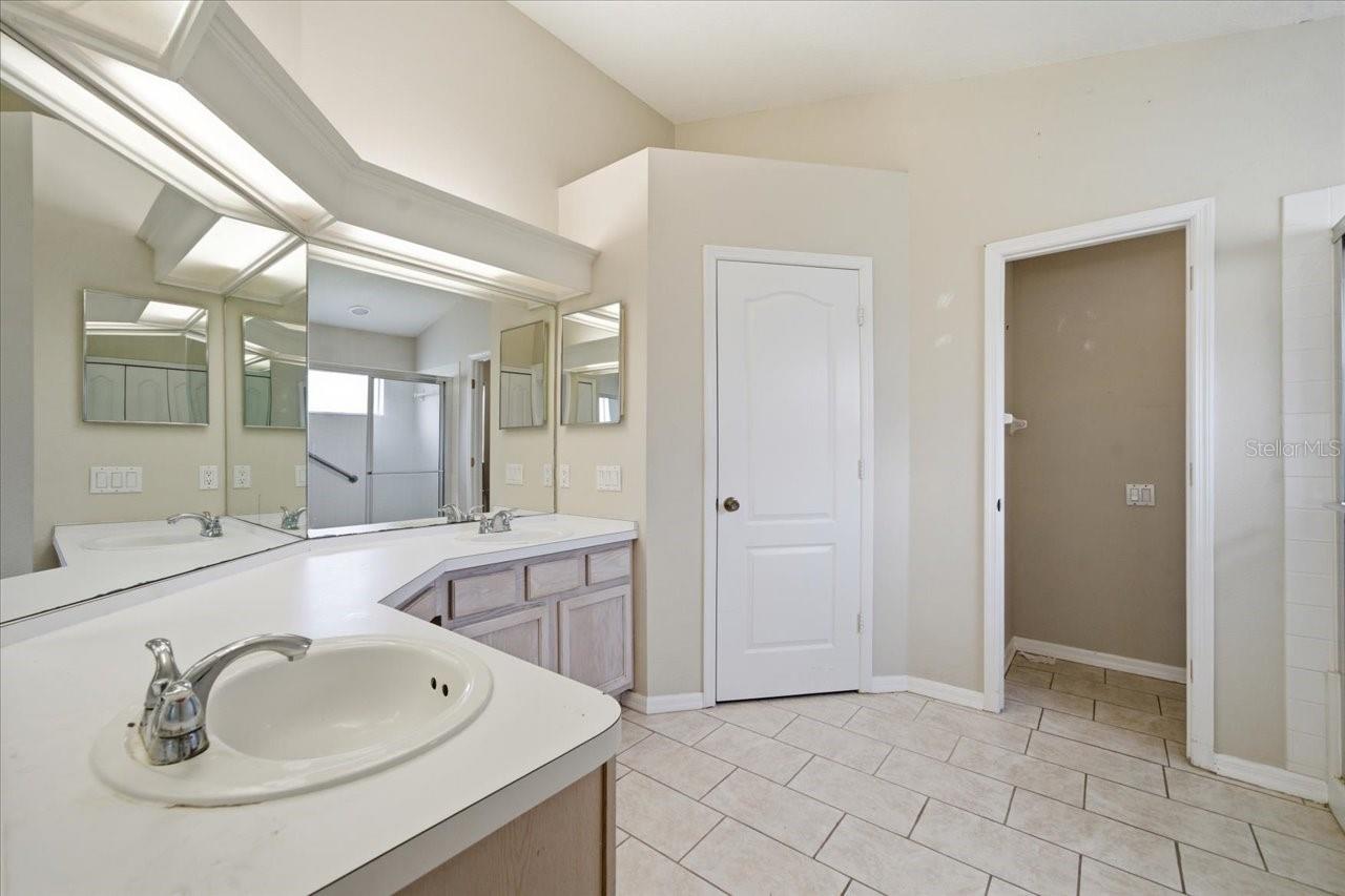 CALUSA TRACE UNIT 13 - Residential