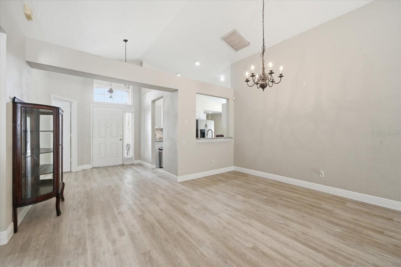 CALUSA TRACE UNIT 13 - Residential