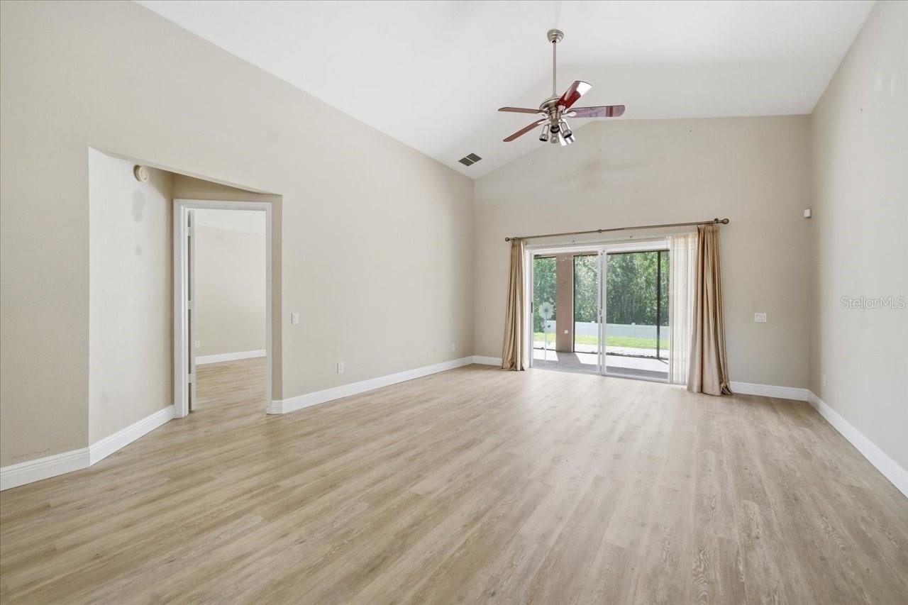 CALUSA TRACE UNIT 13 - Residential