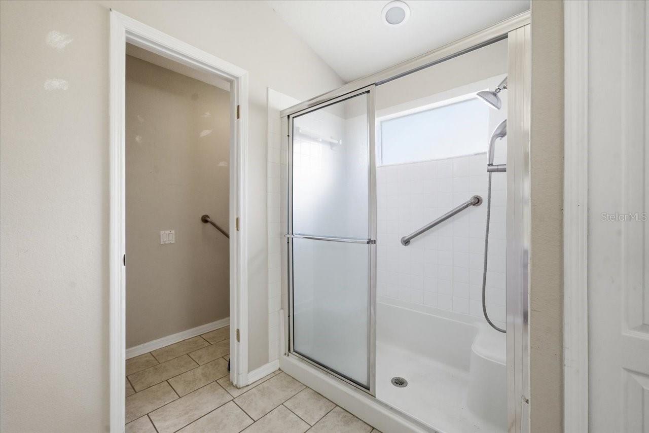 CALUSA TRACE UNIT 13 - Residential