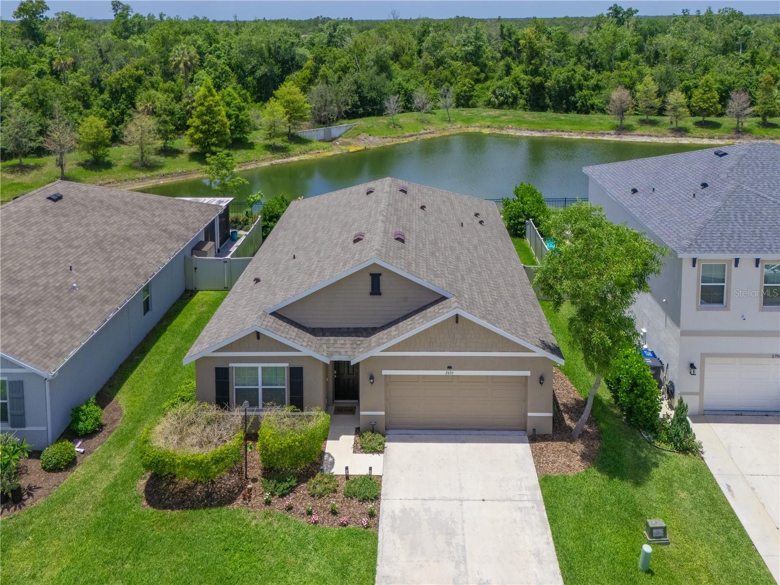SOUTHERN OAKS - Residential