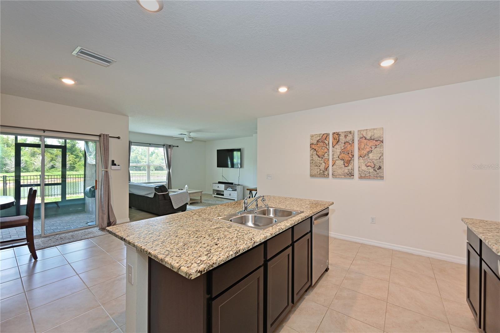 SOUTHERN OAKS - Residential