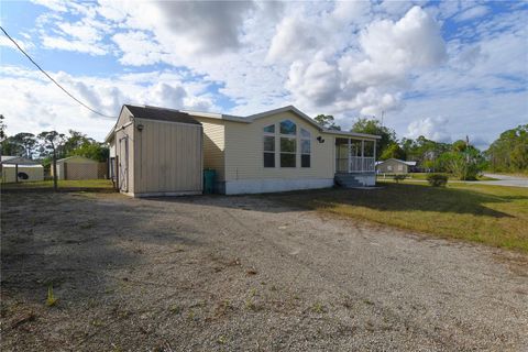 A home in PUNTA GORDA