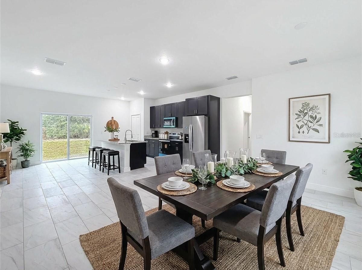 MARION OAKS UN 05 - Residential Lease