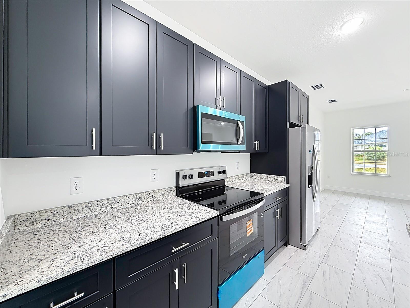 MARION OAKS UN 05 - Residential Lease