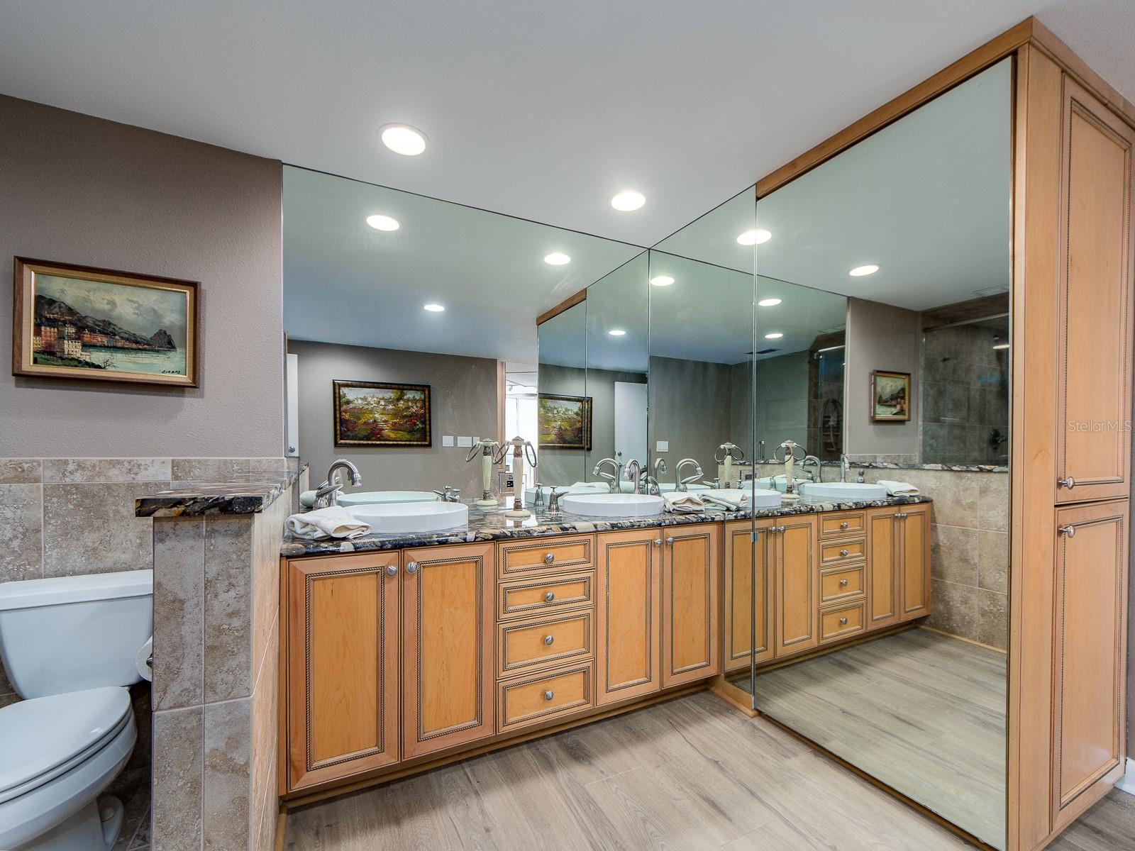 PIERCE 100 CONDO - Residential