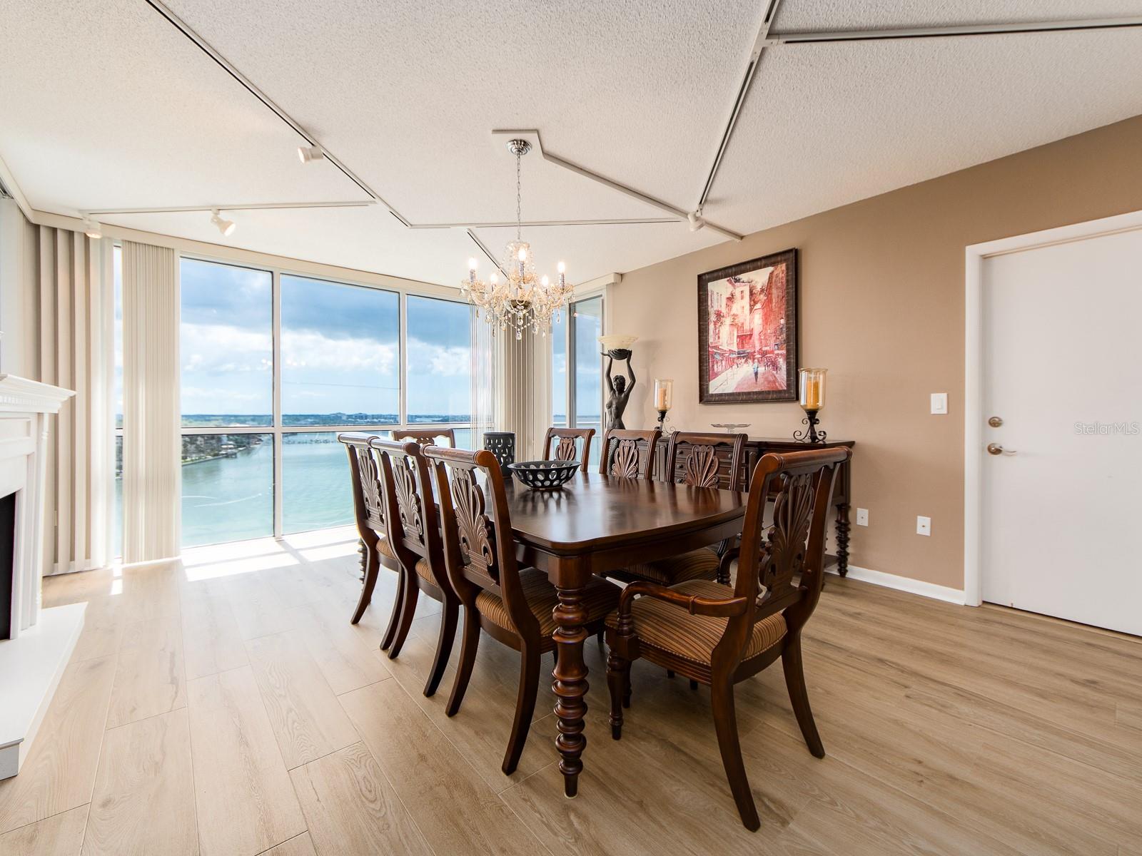 PIERCE 100 CONDO - Residential