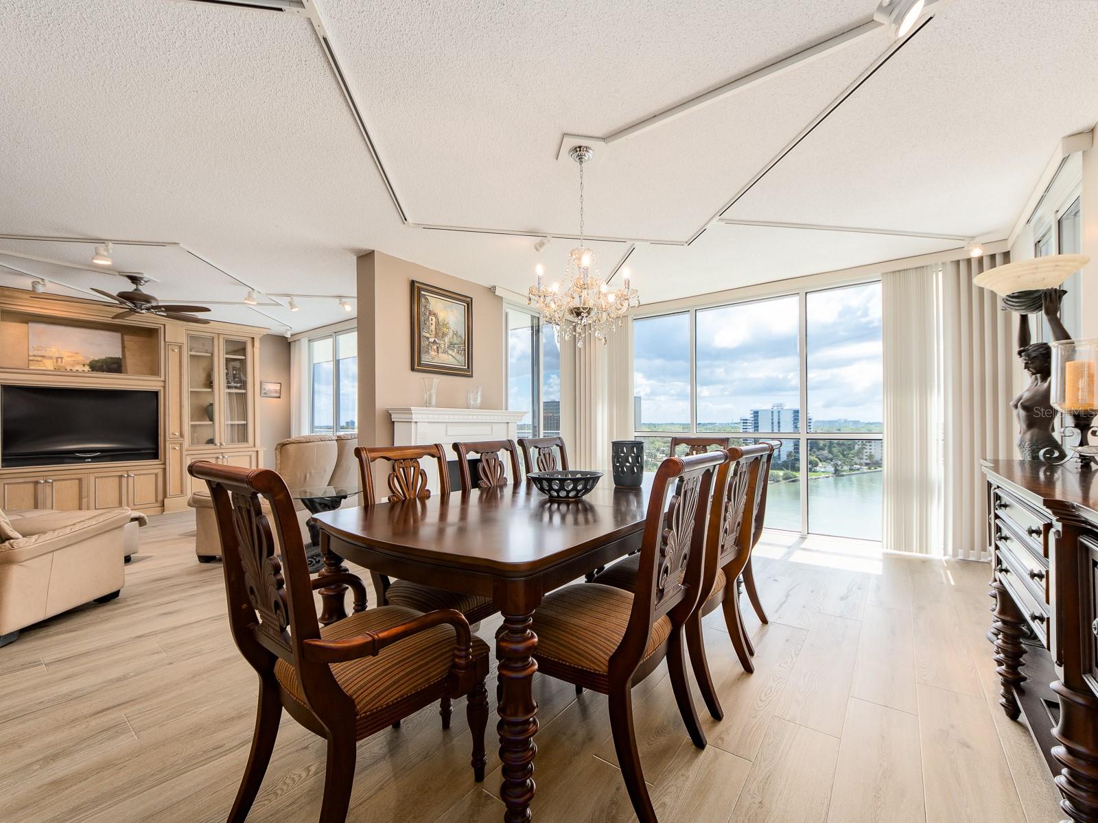 PIERCE 100 CONDO - Residential