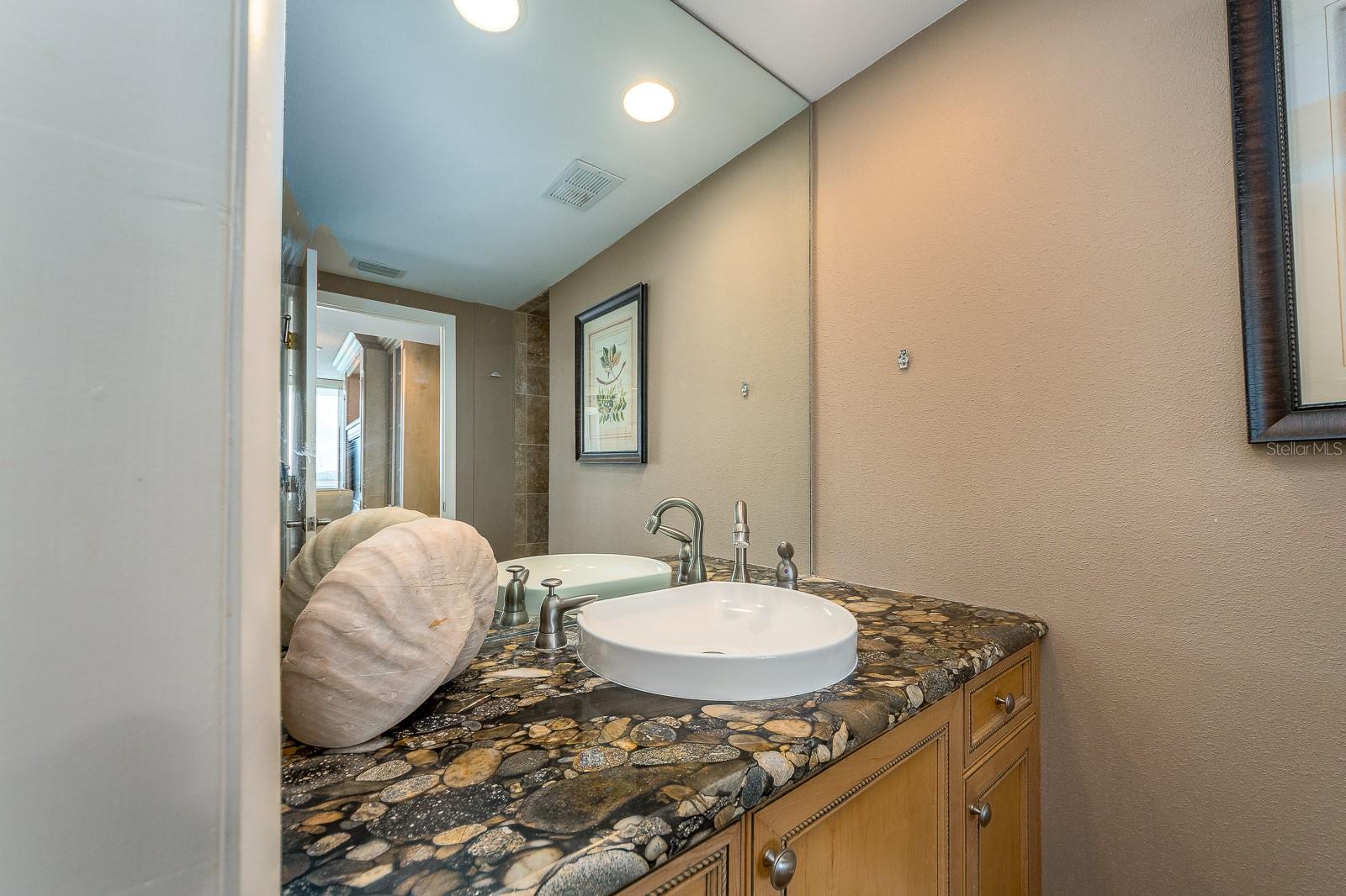 PIERCE 100 CONDO - Residential