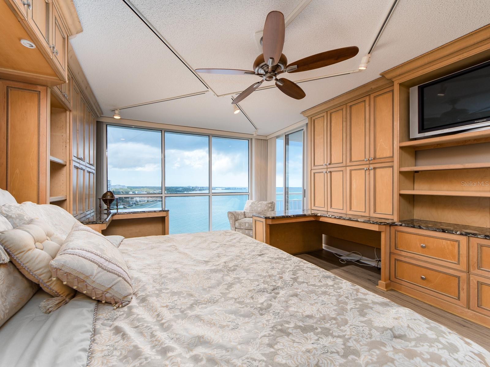 PIERCE 100 CONDO - Residential