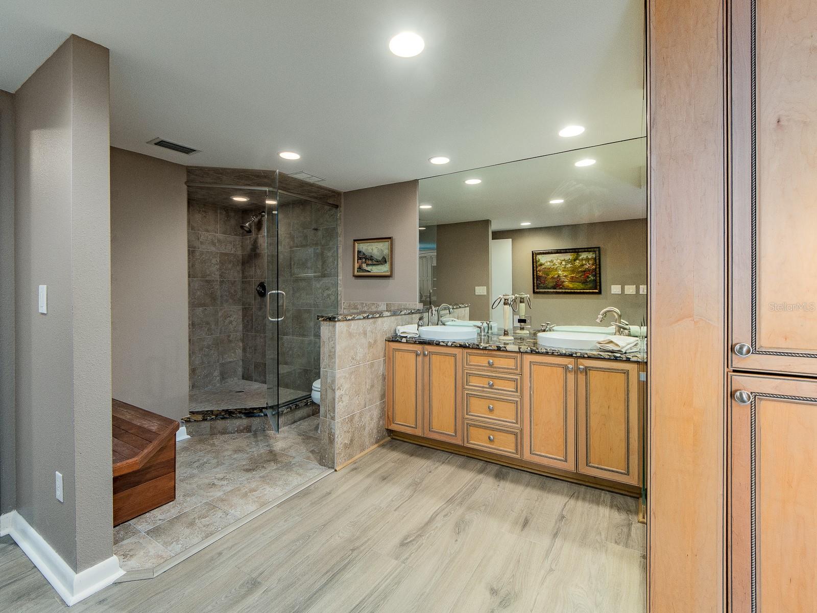 PIERCE 100 CONDO - Residential