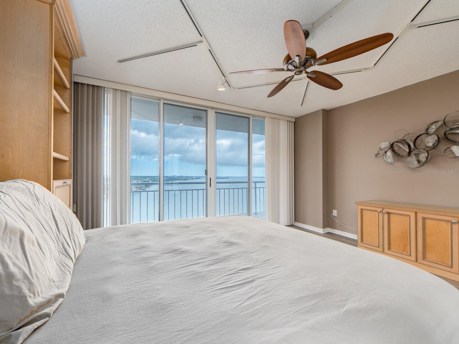 PIERCE 100 CONDO - Residential