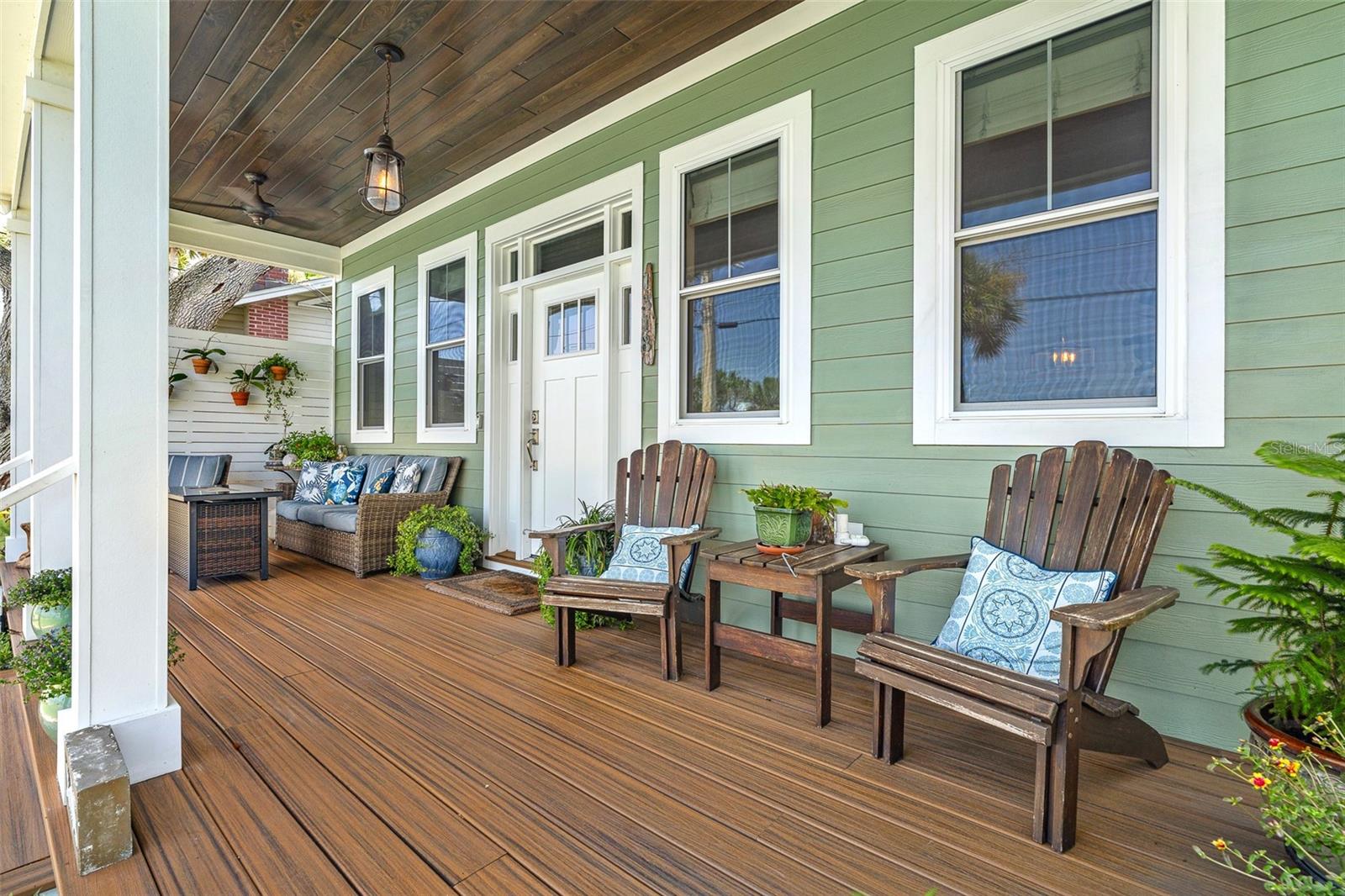 1318 RIVERSIDE DRIVE