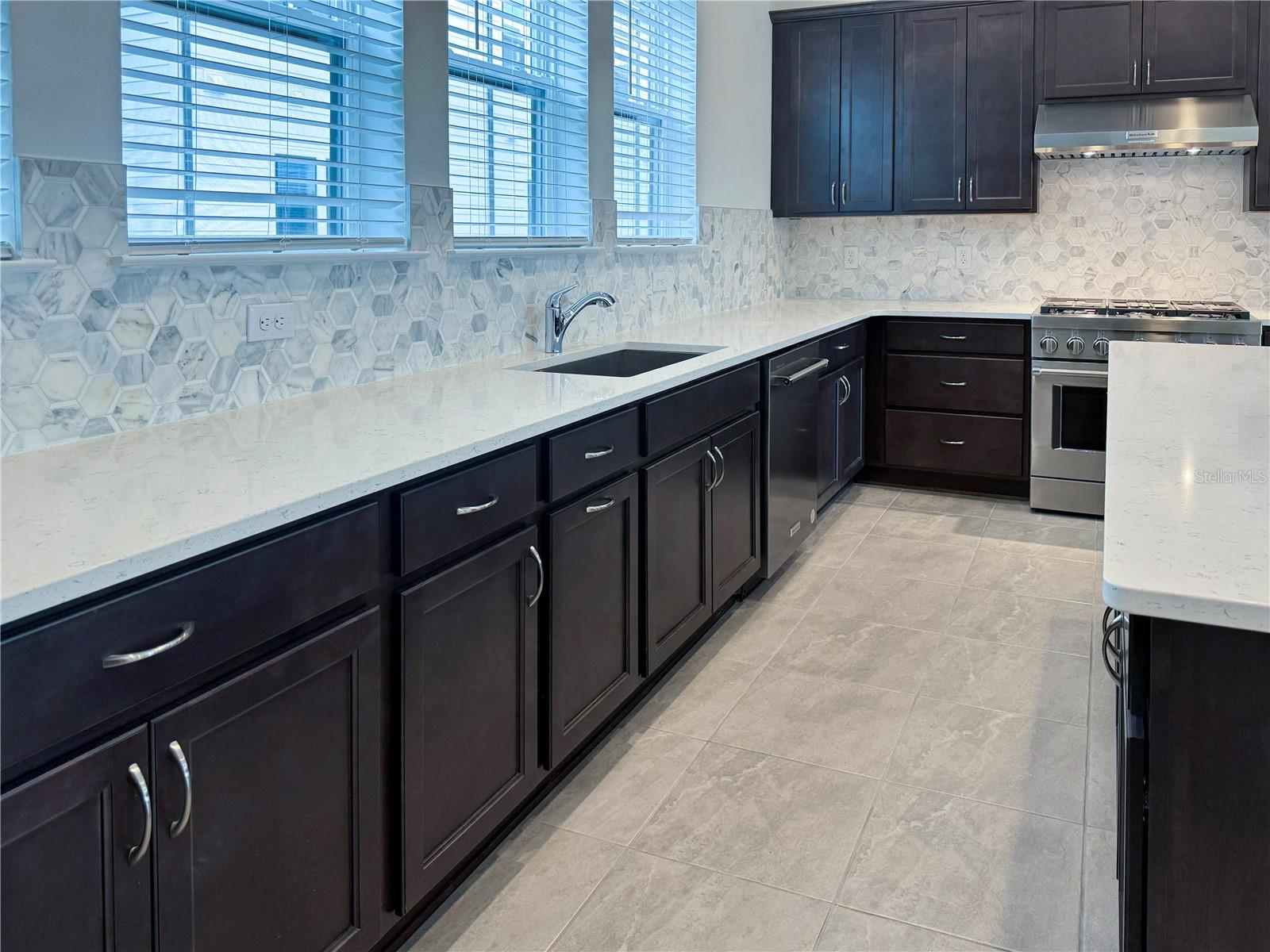 BRIX AT THE PACKING DISTRICT - Residential Lease