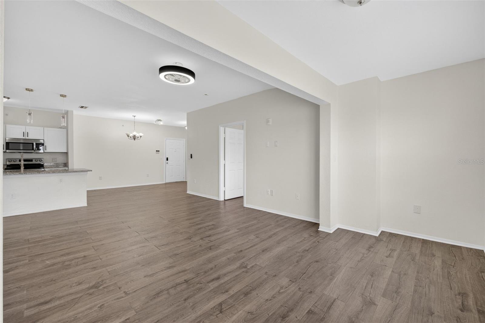 CYPRESS FAIRWAY CONDOS BLDG 6 - Residential