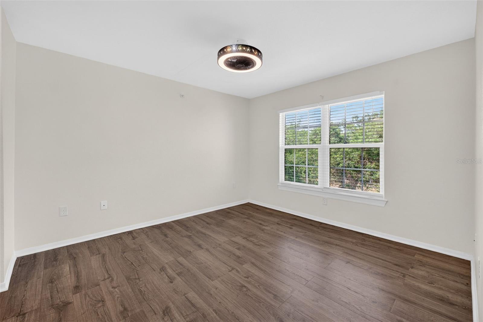 CYPRESS FAIRWAY CONDOS BLDG 6 - Residential