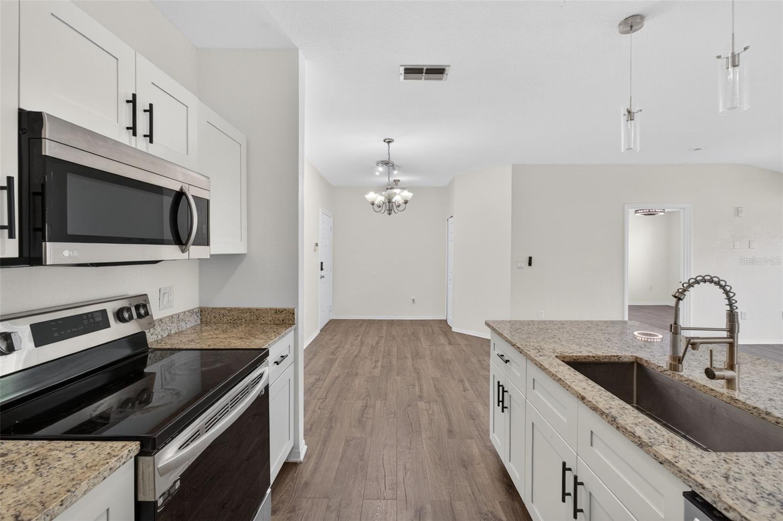 CYPRESS FAIRWAY CONDOS BLDG 6 - Residential