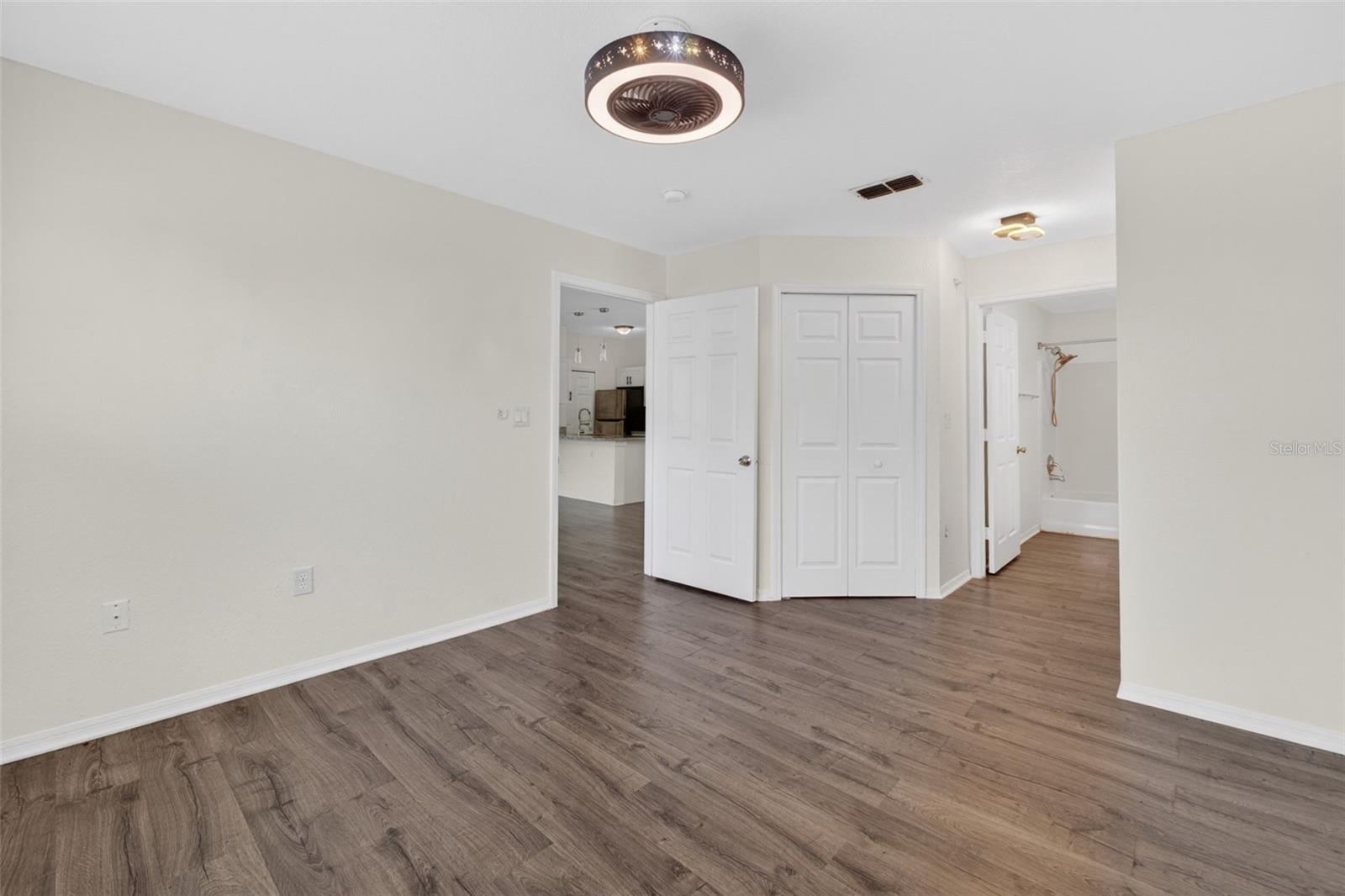 CYPRESS FAIRWAY CONDOS BLDG 6 - Residential