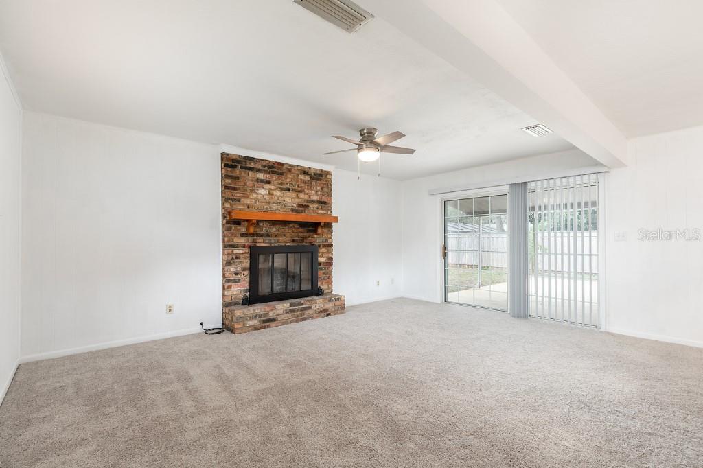 ENGLISH ESTATES UNIT 3 - Residential