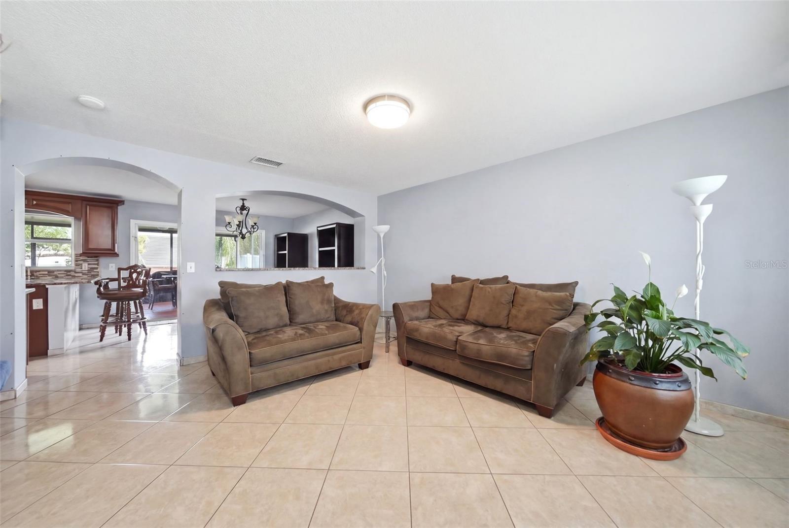 2448 PARSONS POND CIRCLE