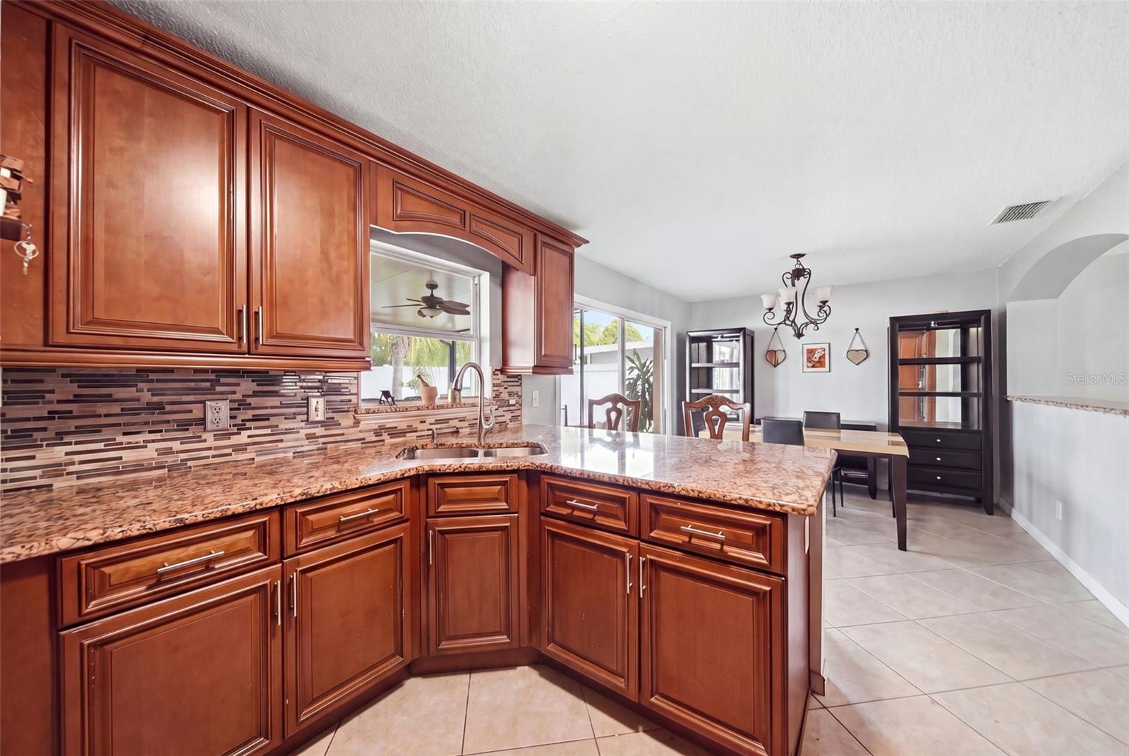 2448 PARSONS POND CIRCLE
