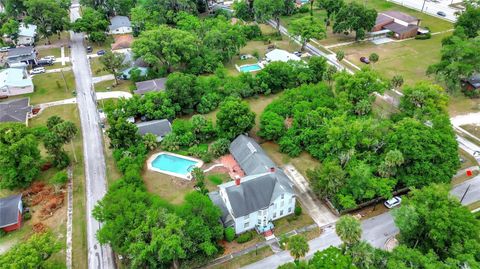 A home in DELAND