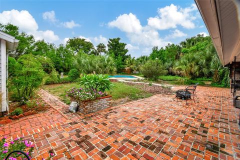 A home in DELAND