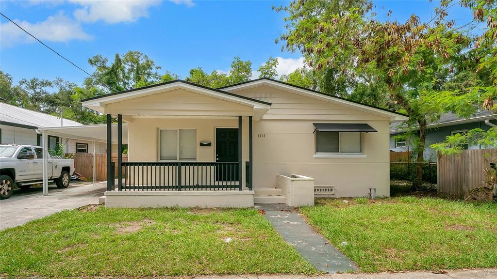Photo of 1213 E 24th Avenue, Tampa, FL 33605 (MLS # TB8529867)