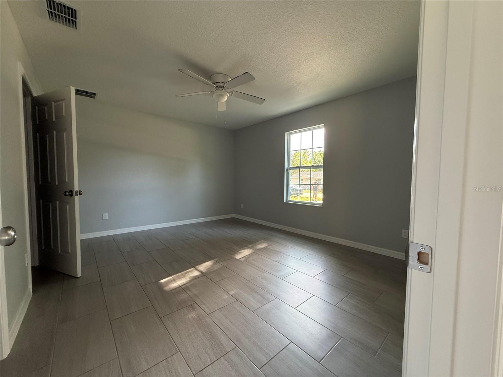 FLOYDS SUB AD NO 1 - Residential